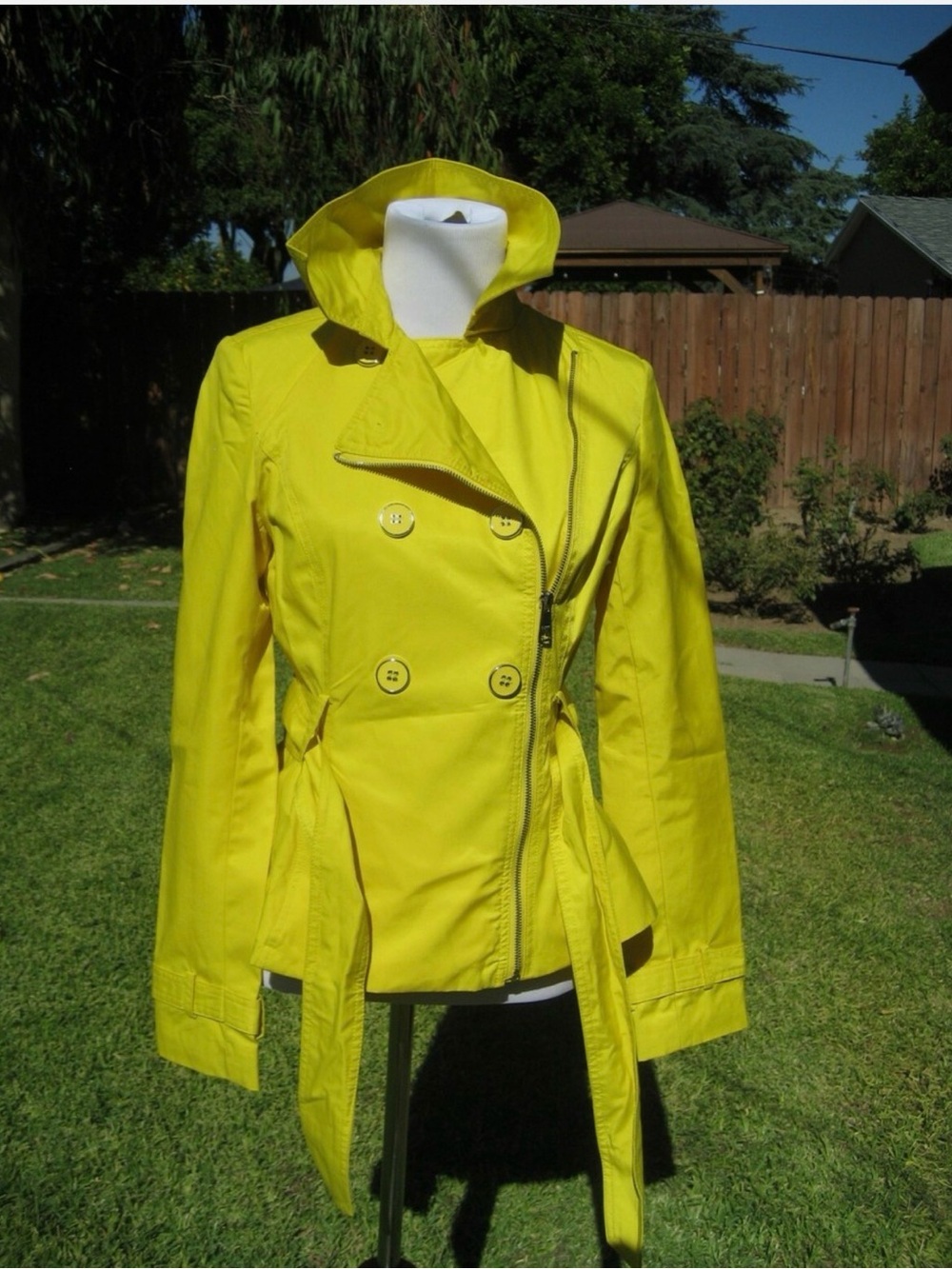 Black Rivet Yellow short Trench Coat
